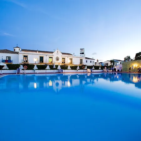 Globales Pueblo Andaluz Hotel 3*