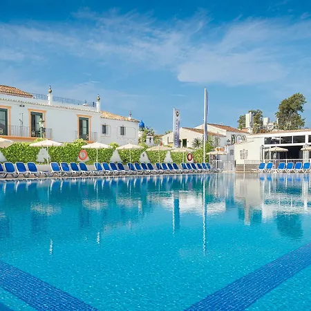 Hotel Globales Pueblo Andaluz San Pedro de Alcántara