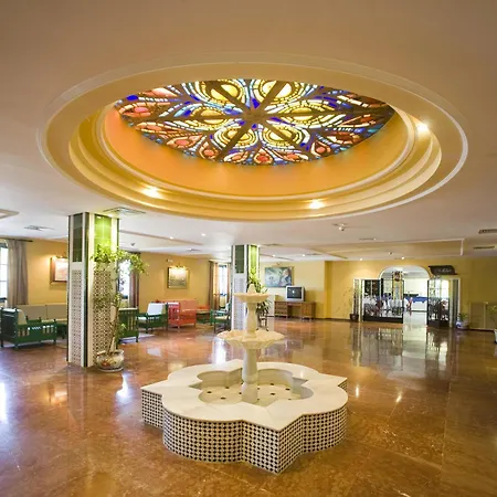 Hotel Globales Pueblo Andaluz 3*