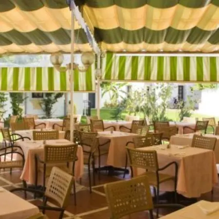 Globales Pueblo Andaluz Hotel